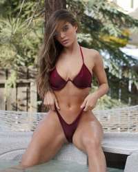 Neşeli kaprissiz escort Beria